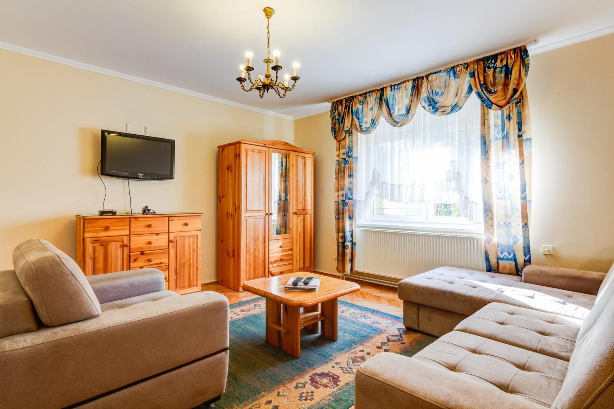 Ilona Apartman Heviz Luaran gambar