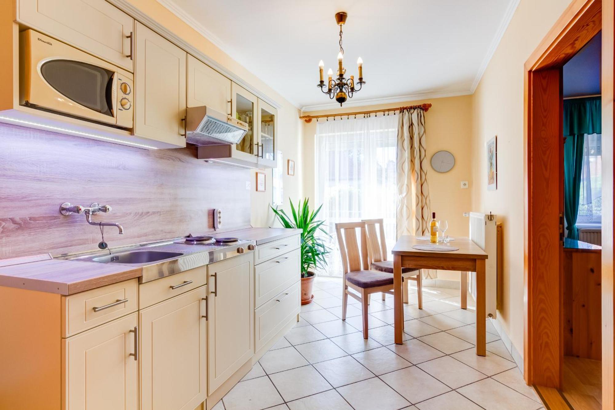 Ilona Apartman Heviz Luaran gambar